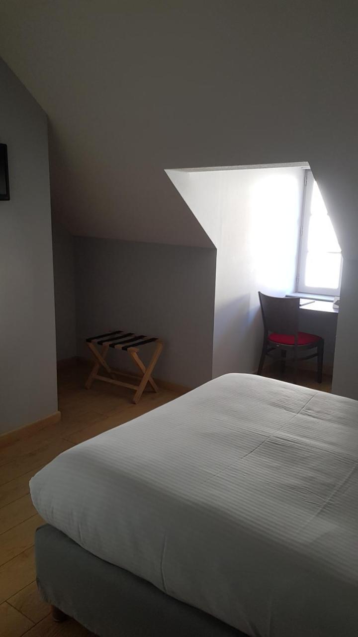 Logis Hotel Des Deux Forts Salins-les-Bains Buitenkant foto
