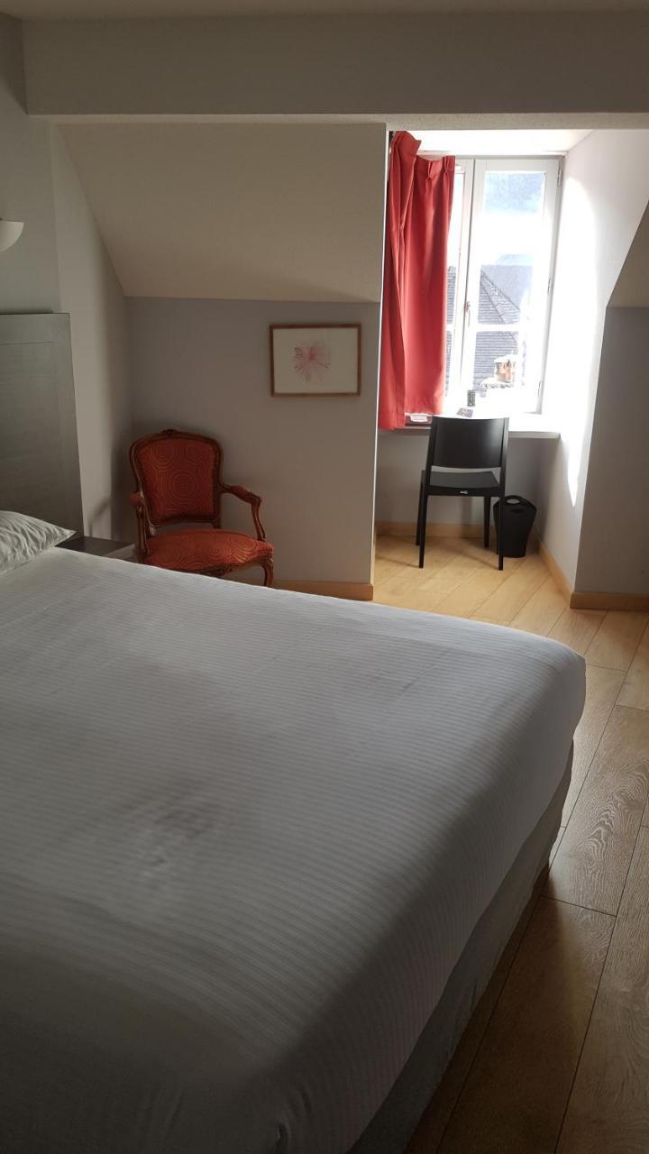 Logis Hotel Des Deux Forts Salins-les-Bains Buitenkant foto